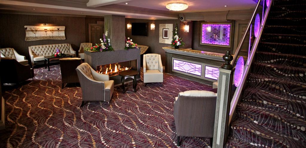 Greenvale Hotel Cookstown Exterior foto